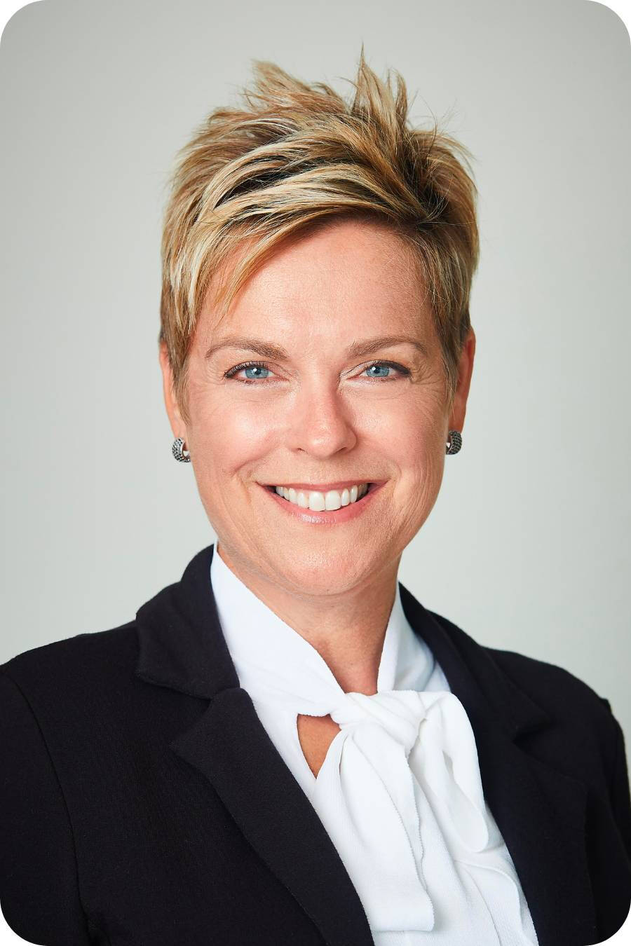Kim Pasquino Headshot